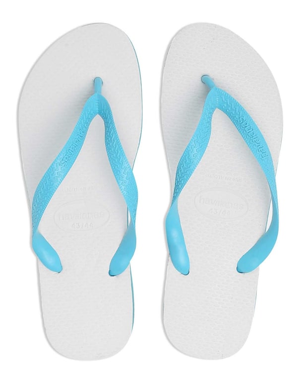 Sandália Havaianas Tradicional Azul Claro e Branco Tamanho 33/34